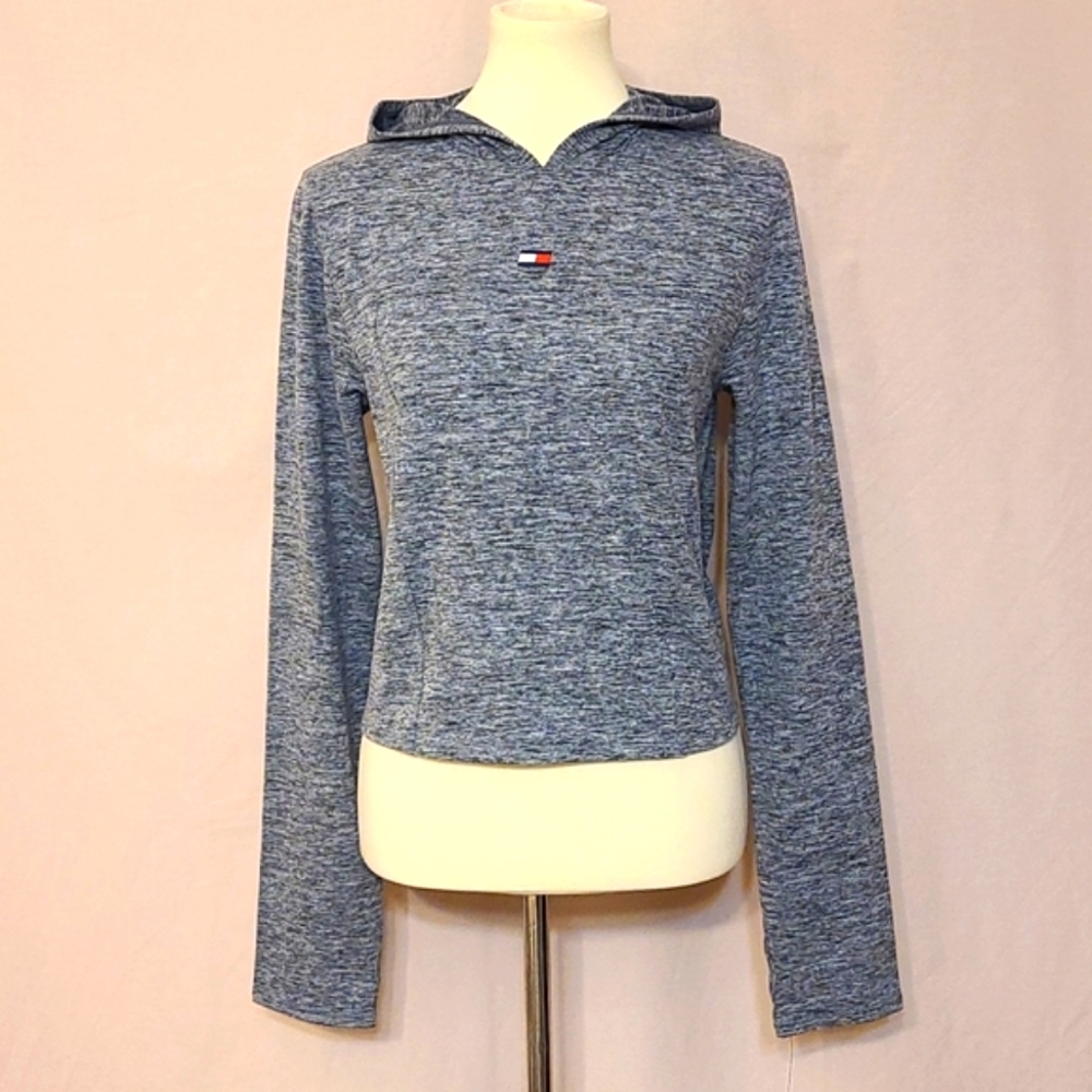 Gray Cutout-back Long Sleeve Hooded Top